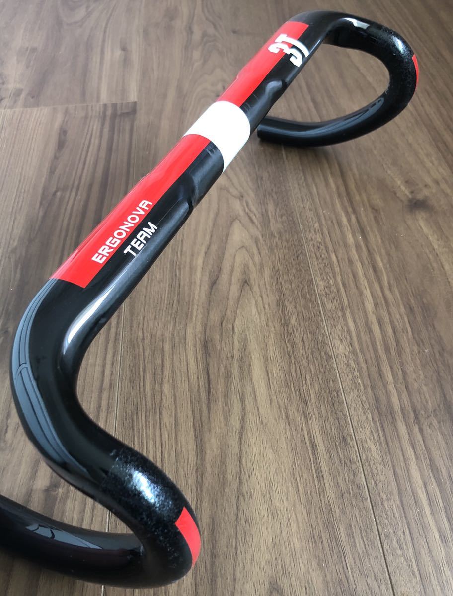 新品，100%新品 / 3T ERGONOVA TEAM/エルゴノヴァ 旧ロゴ カーボン ハンドル C-C440(ドロップハンドル)｜売買されたオークション情報、yahooの商品情報をアーカイブ公開 - オークファン ドロップハンドル