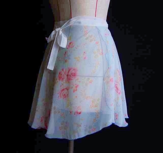 ピンク 巻きスカート used 手描き風花柄プリント フリーサイズ 古着 | スカート 花柄刺繍レースバレエ巻きスカート Shop Flora（バレエ Ballet トゥエルブアジェンダ 12Twelve SUMMER （ミニ・ひざ