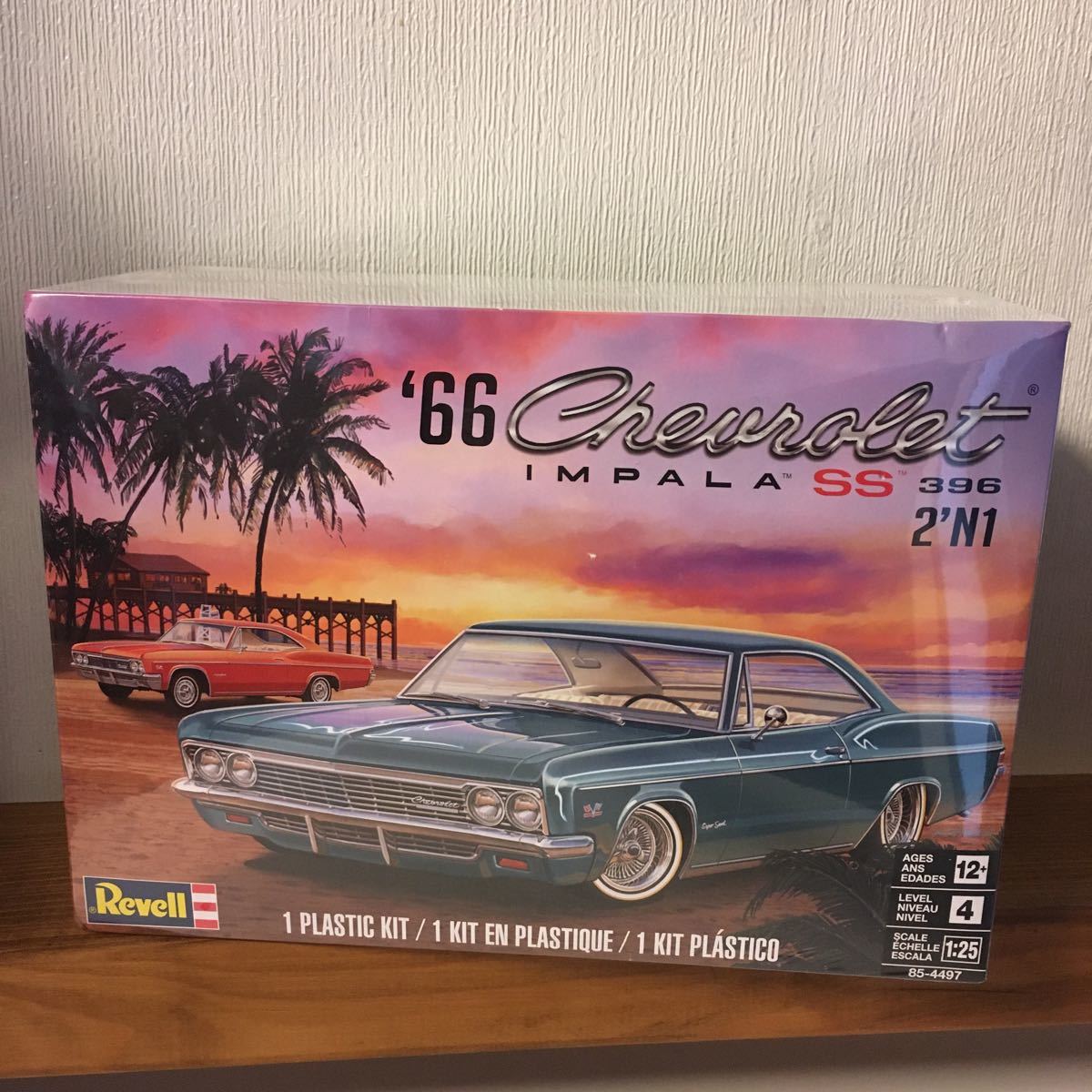 Revell レベル 66 Chevrolet Impala ss シボレー インパラ lowrider