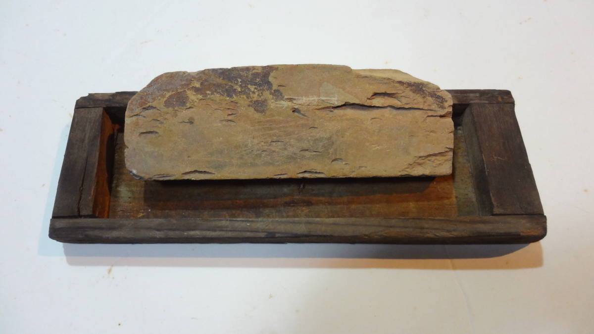 大工　仕上げ砥石　天然_2