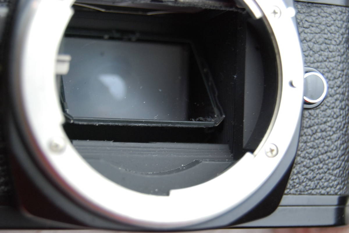 動作未確認・ジャンク Nikon ニコン FE2 フィルムカメラ NIKKOR 50mm 1