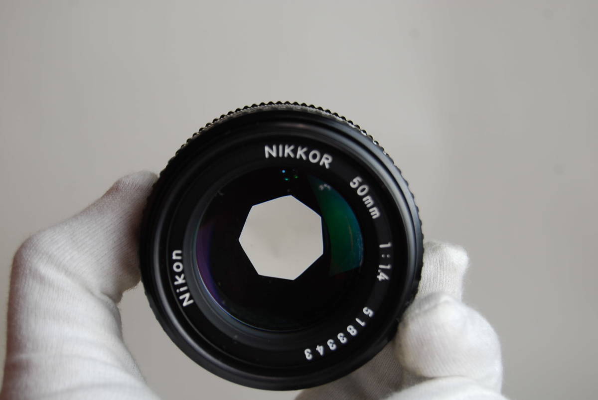 動作未確認・ジャンク Nikon ニコン FE2 フィルムカメラ NIKKOR 50mm 1