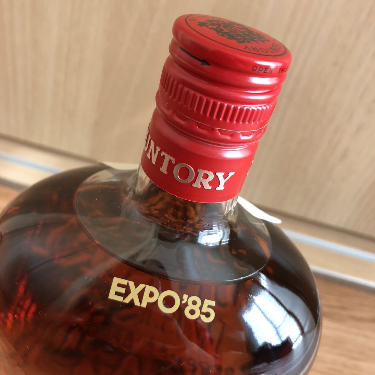 古酒】 サントリーオールドウイスキー EXPO'85 700ml