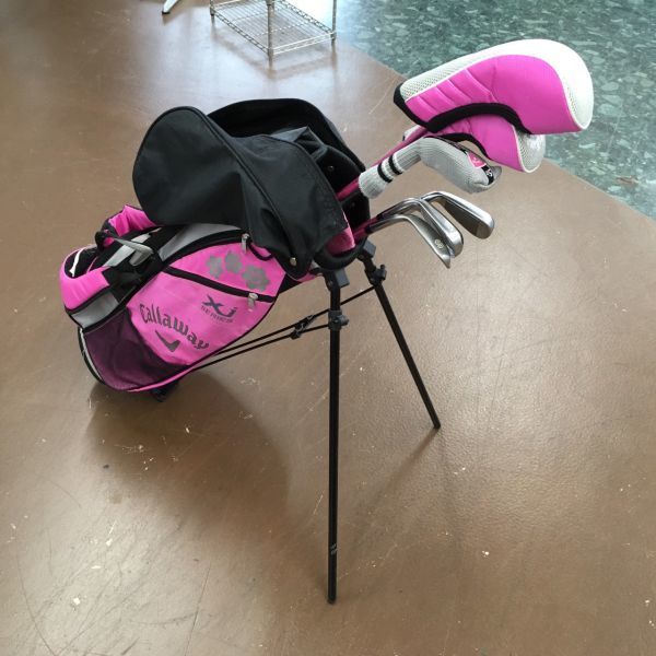 【人気，低価】 Callaway キャロウェイ ジュニアゴルフクラブセット XJシリーズ クラブ6本+キャディバッグ(子ども用)｜売買されたオークション情報、yahooの商品情報をアーカイブ公開 - オークファン 子ども用