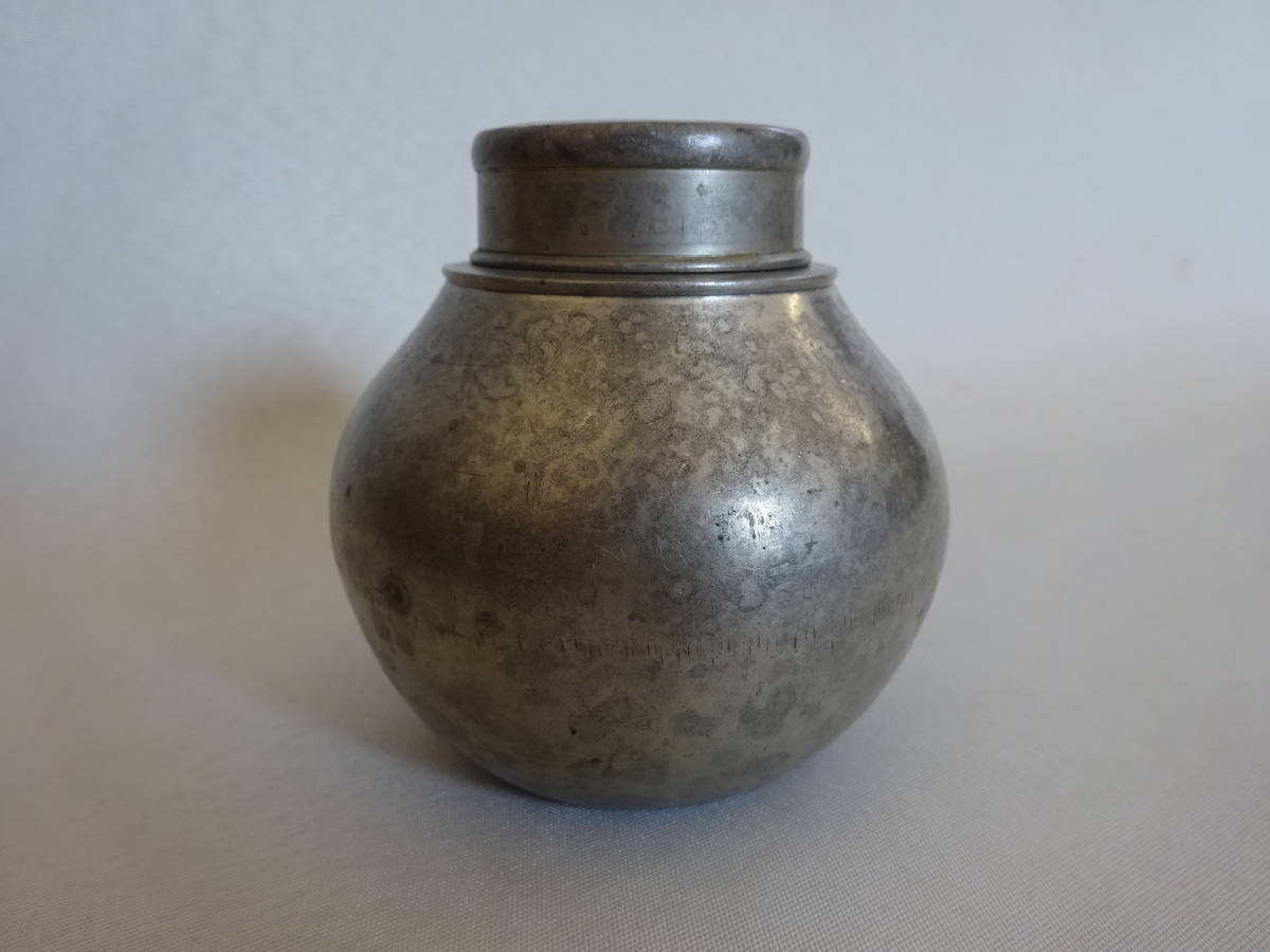 斑紋錫　茶心壷　？銅款　黙銅　点銅