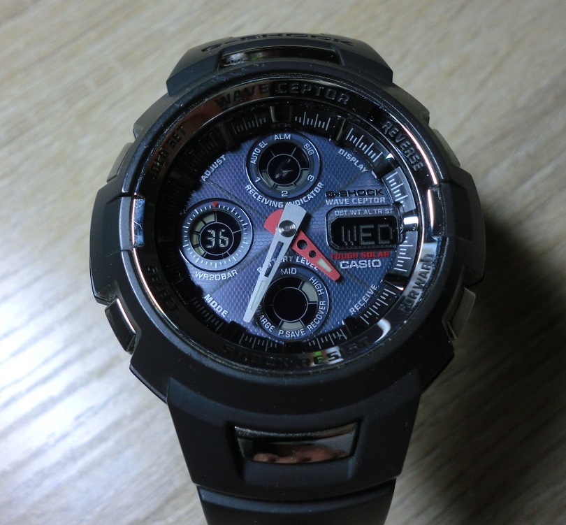 お宝 カシオ Gショック GW-1100J-8A1JF 電波ソーラー デジアナ 4つ目
