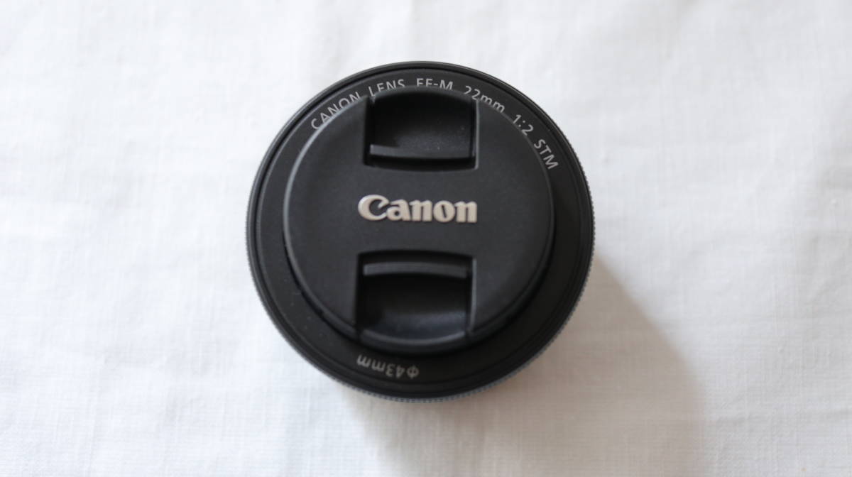 Amazon | Canon ミラーレス一眼カメラ EOS M レンズキット EF-M22mm F2 