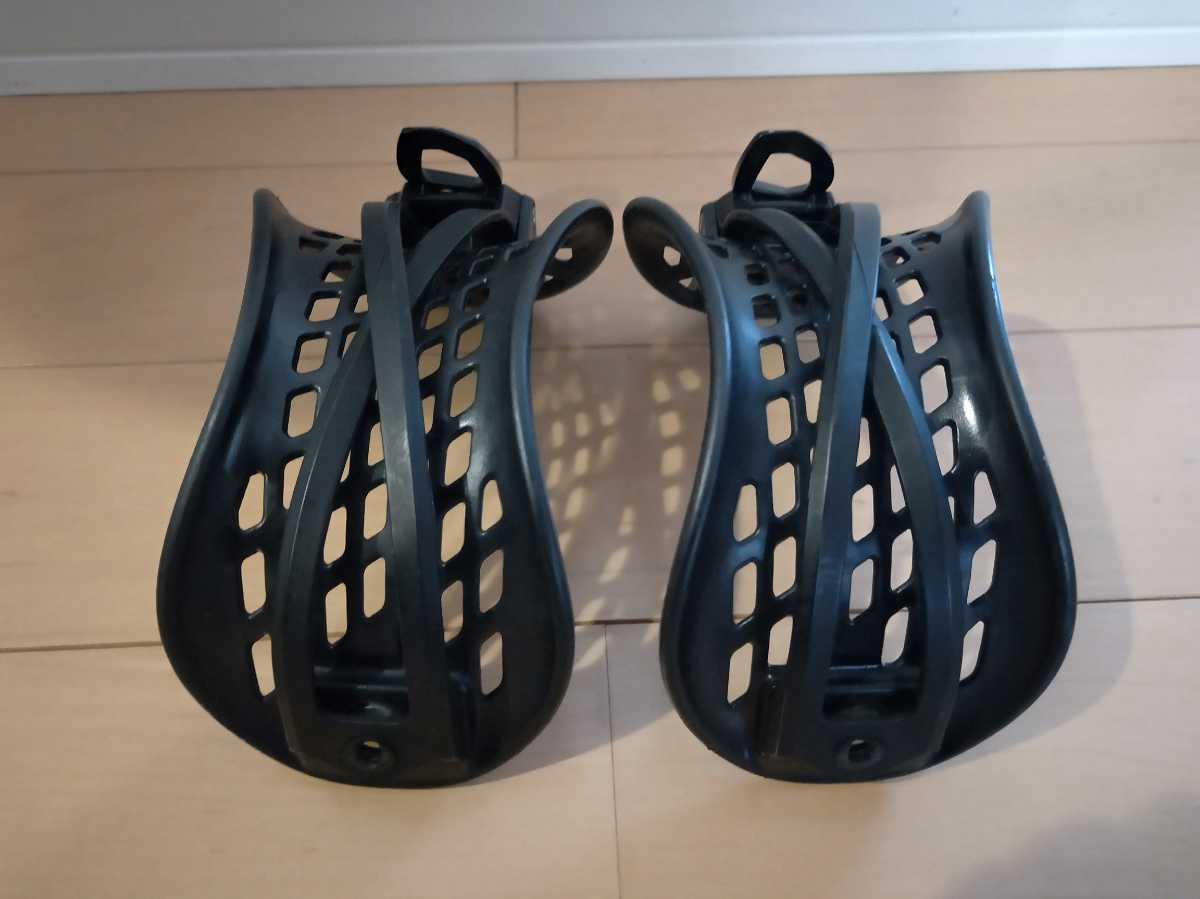 Burton Genesis Snowboard Bindings Re:Flex Men's | EST GENESIS 0 M Black - Binding SILVER All-Mountain-Freeride