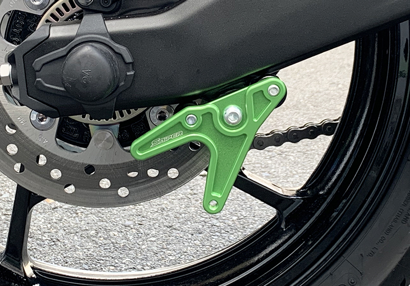 NINJA ZX-25R レーシングスタンドフック 緑 スプロケットガード付