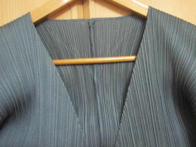 PLEATS PLEASE ISSEY MIYAKE（カットソー(長袖⁄七分)）のフリマ MIYAKE
