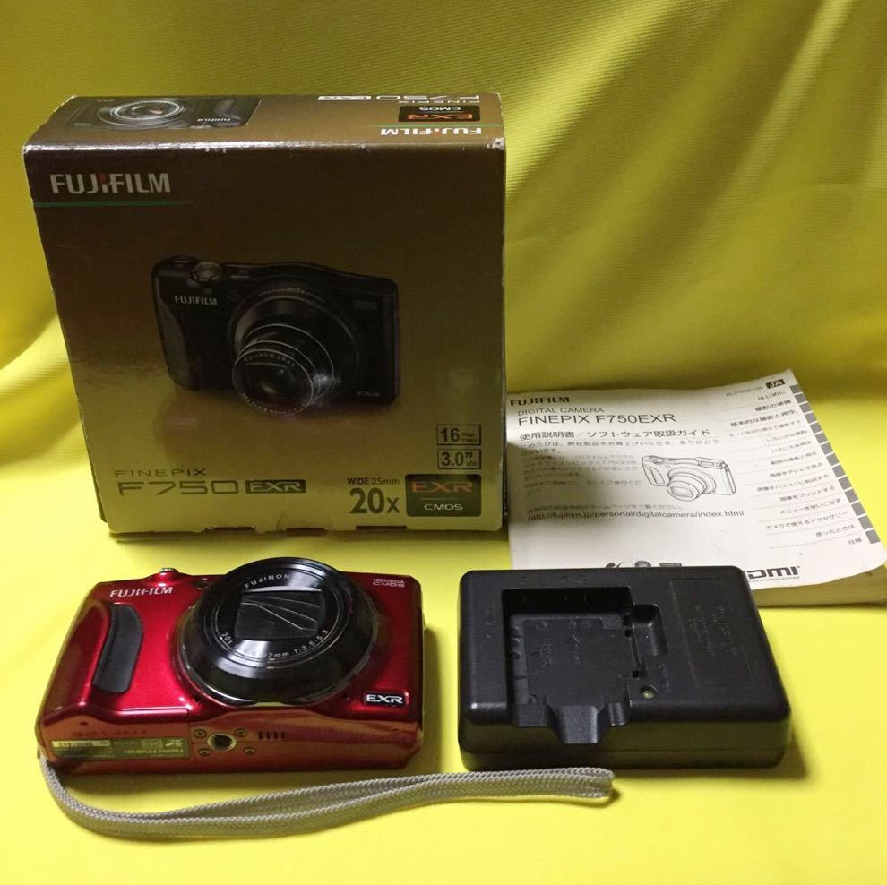 FUJIFILM FINEPIX F750 EXR レッド コンパクトデジタルカメラ 富士フィルム