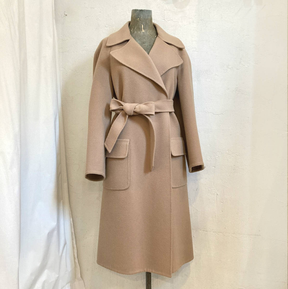 品質保証，定番 GUCCI グッチ ガウン コート ウール ベージュ系 キャメル size 46(コート)｜売買されたオークション情報、yahooの商品情報をアーカイブ公開 - オークファン 女性用
