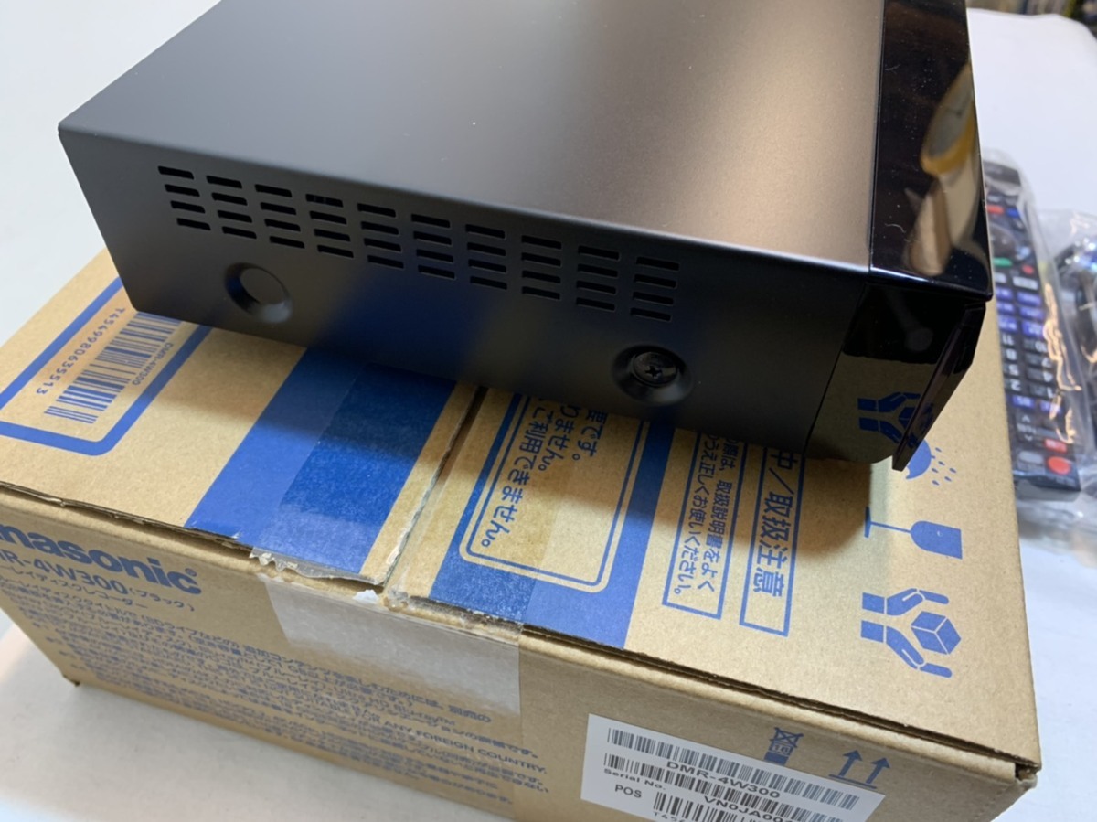 未使用品展示品 Panasonic DIGA DMR-4W300 ブルーレイ ディスク