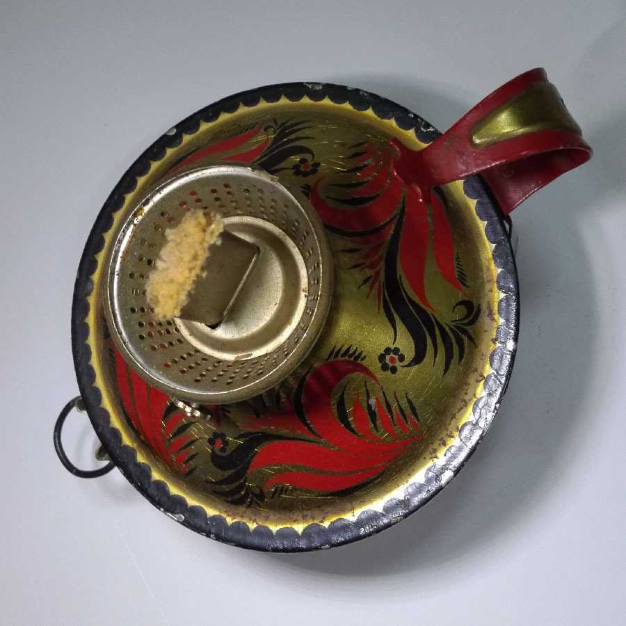 ヴィンテージ/ソビエト連邦(現ロシア)製/金属製/ケロシンオイルランプ