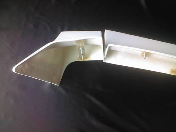 フェアレディ240ZG/S30Z/S31Z 三分割リアスポイラー，， リア