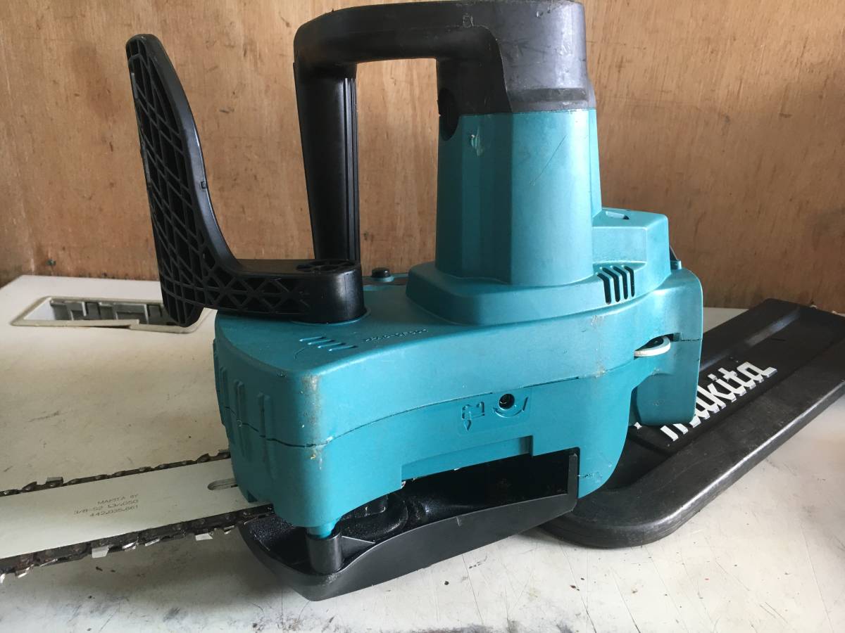 美品 BU872 makita/マキタ 36Ｖ充電式 チェーンソー MUC350D 350mm チェンソー マキタ 充電式ブロワ集じん機 18V １８Ｖ×２本 充電式草刈機 MUR368ADZの通販｜充電式の草刈り機・刈