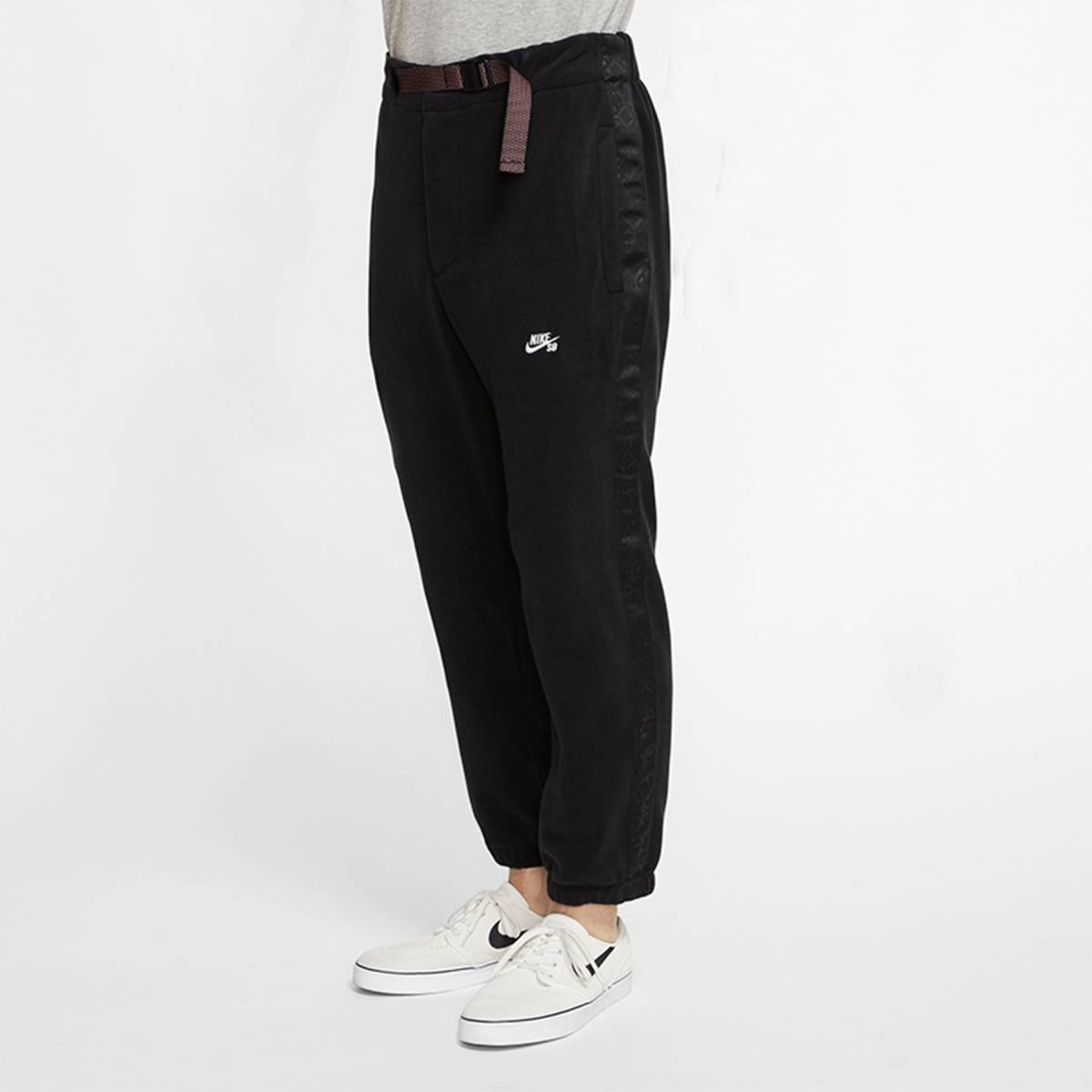 ナイキ Sb ノベルティ フリース スケートボードパンツ Xl Nike Sb Novelty Fleece Pant ボトムス 売買されたオークション情報 Yahooの商品情報をアーカイブ公開 オークファン Aucfan Com