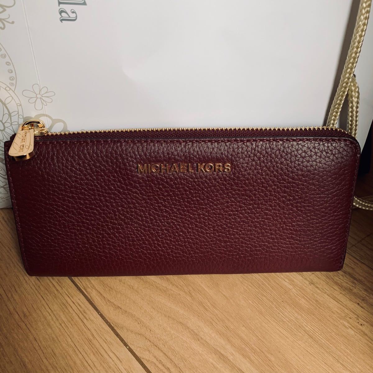 新品 未使用 MICHAEL KORS マイケルコース ラウンドファスナー 長財布 