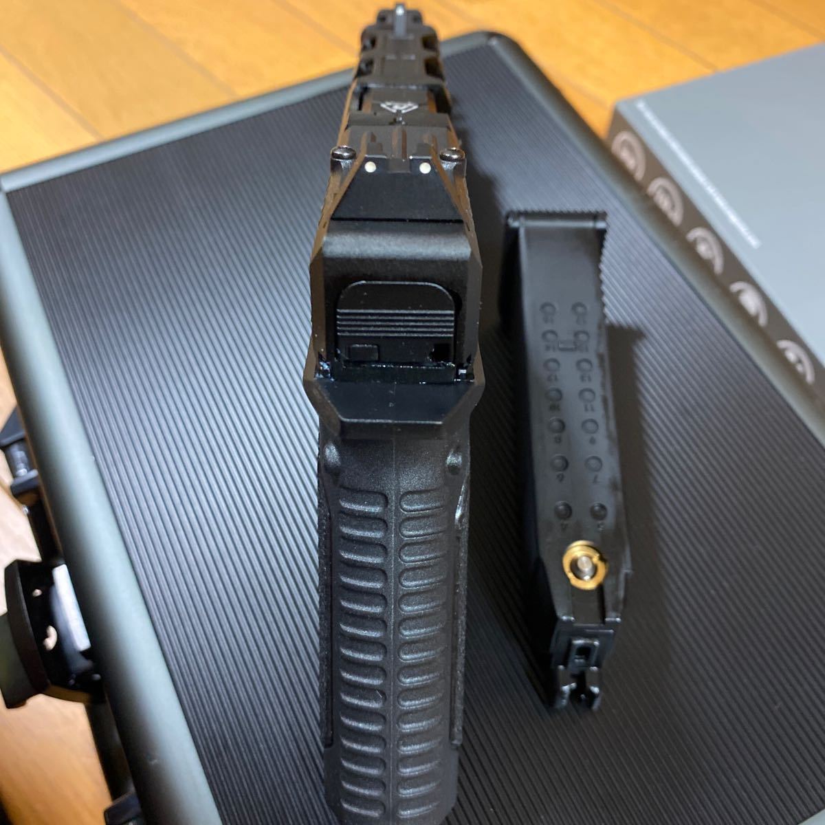 【新品・外装オプションパーツカスタム品】 EMG / Strike Industries ARK-17 BK　※東京マルイ ガスブローバック G17 互換_7