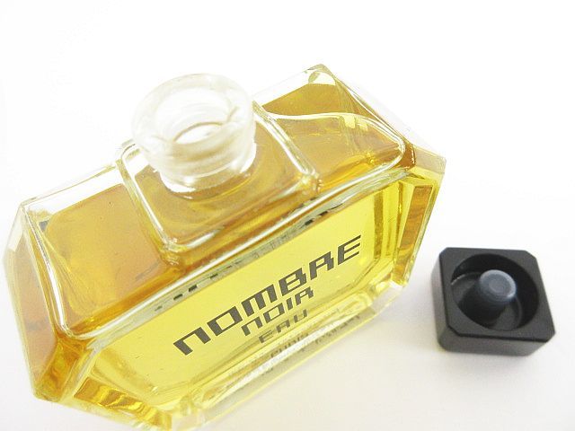 希少 SHISEIDO 資生堂 NOMBRE NOIR ノンブルノワール オードパルファム