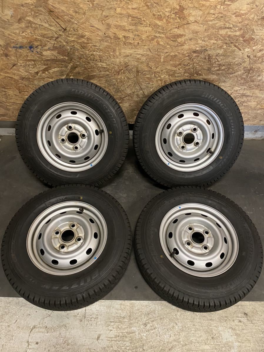  イボ付き ダイハツ 純正 12インチ 4J 145R12 LT 6PR BS BLIZZAK バリ山 スタッドレス タイヤホイール 4本セット 軽トラ ハイゼット 等(スタッドレスタイヤ)｜売買されたオークション情報、yahooの商品 4穴