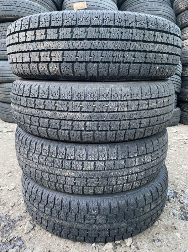 スタッドレスタイヤ BRIDGESTONE 4本セット2024年製 即決送料無料] ☆残9分