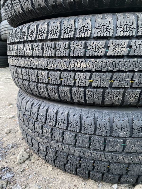 スタッドレスタイヤ BRIDGESTONE 4本セット2024年製 即決送料無料] ☆残9分