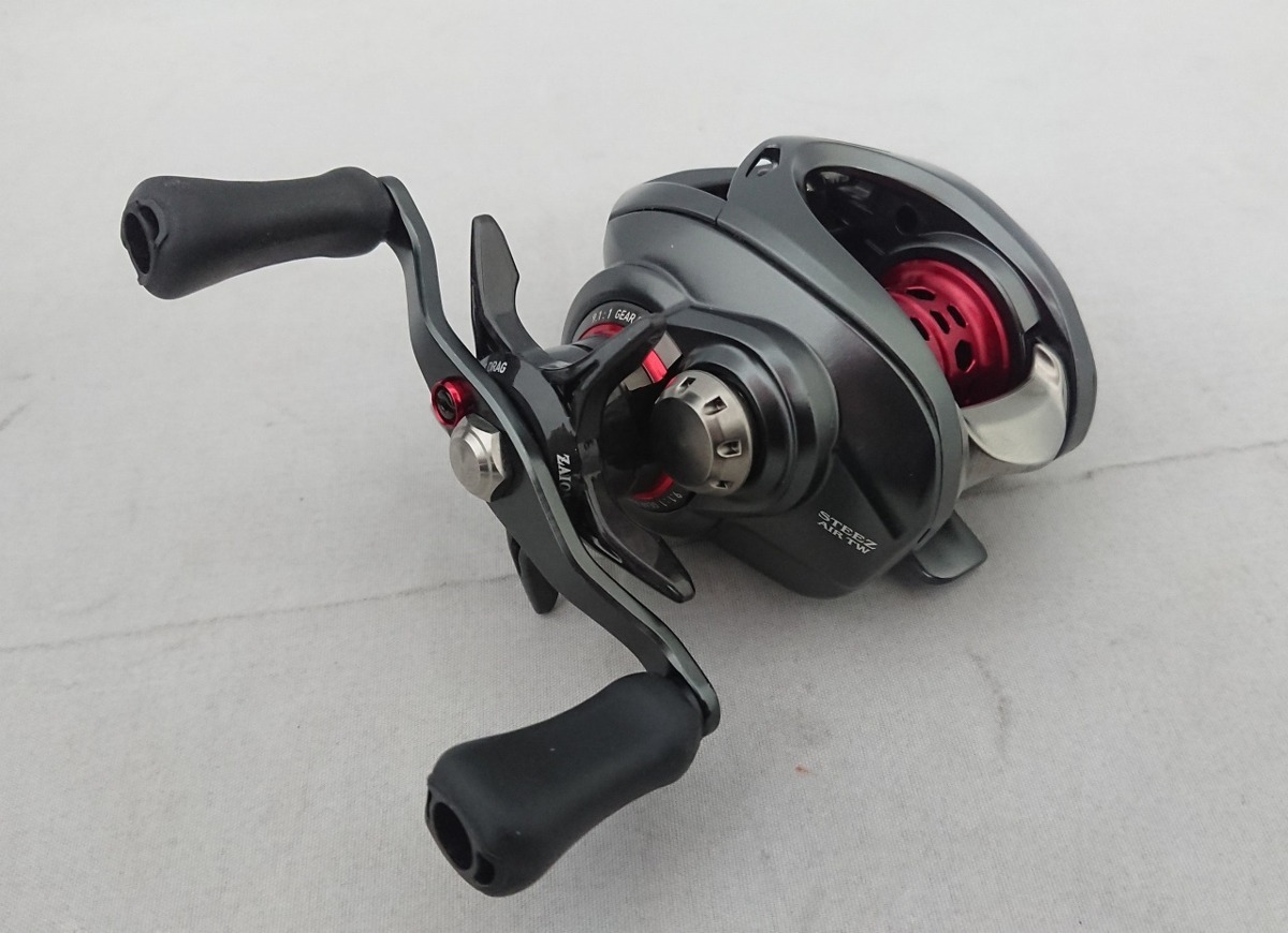 ベイトリール ダイワ DAIWA スティーズ エントリーで全品10倍！4日20時～ ☆ 1F031☆ SV リール TW 00630209 リミテッド 釣り用品 スティーズの通販 中古 STEEZ