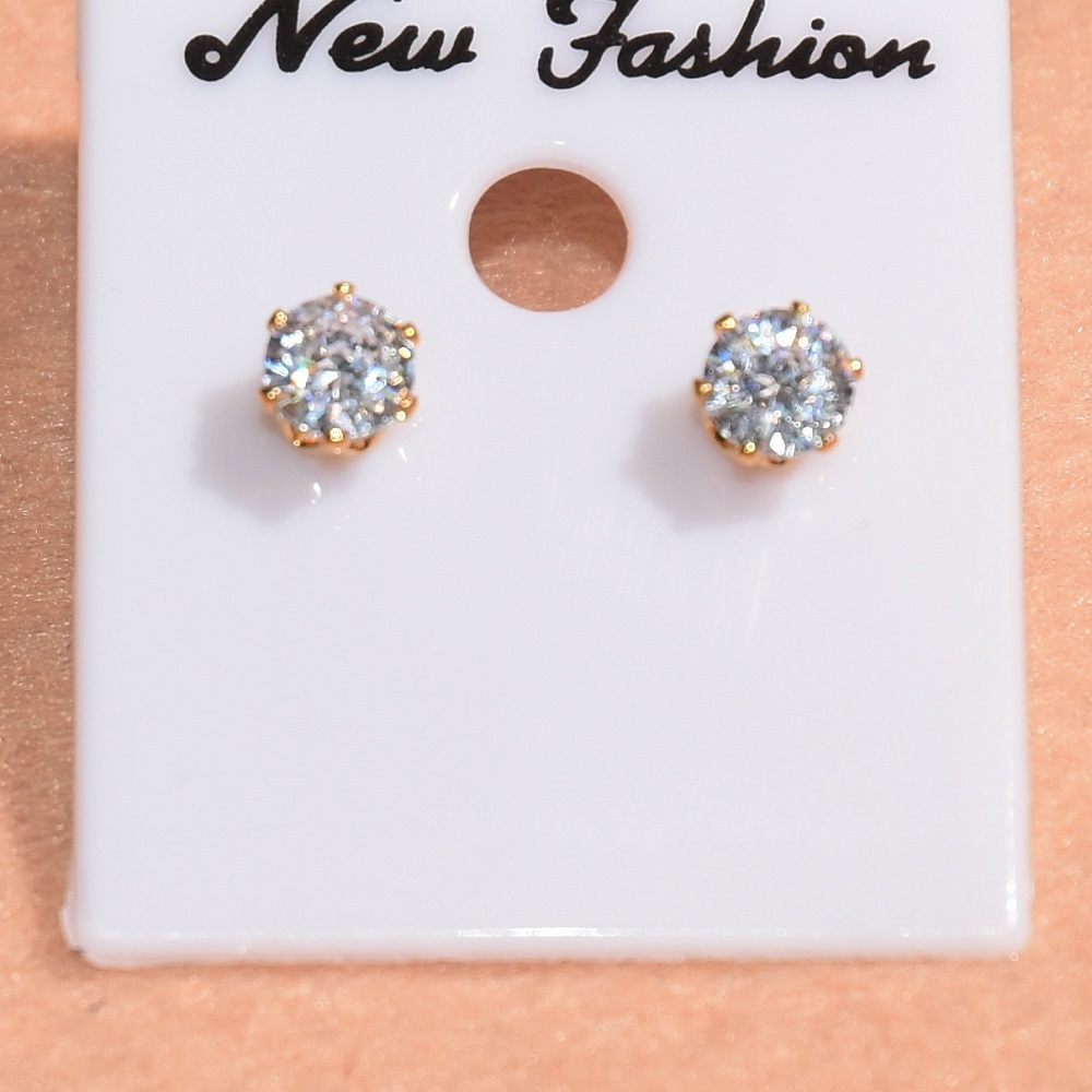 ★クリアストーンピアス★新品★Ｑ６７_1