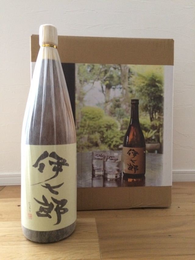 安い，格安 本格芋焼酎 伊七郎 いひちろう 1800ml 1本 一升瓶 1.8 志村けんさん 全国(芋焼酎)｜売買されたオークション情報、yahooの商品情報をアーカイブ公開 - オークファン 芋焼酎