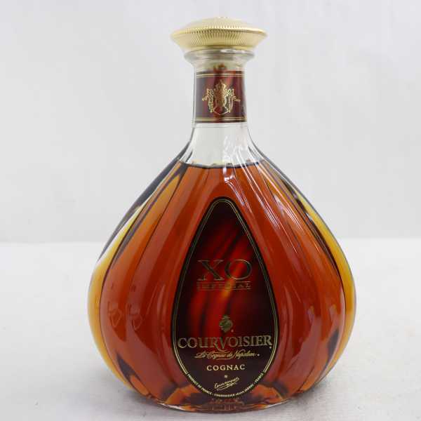  COURVOISIER クルボアジェ XO 40％ 700ml U20L210021(クルボアジェ)｜売買されたオークション情報、yahooの商品情報をアーカイブ公開 - オークファン コニャック