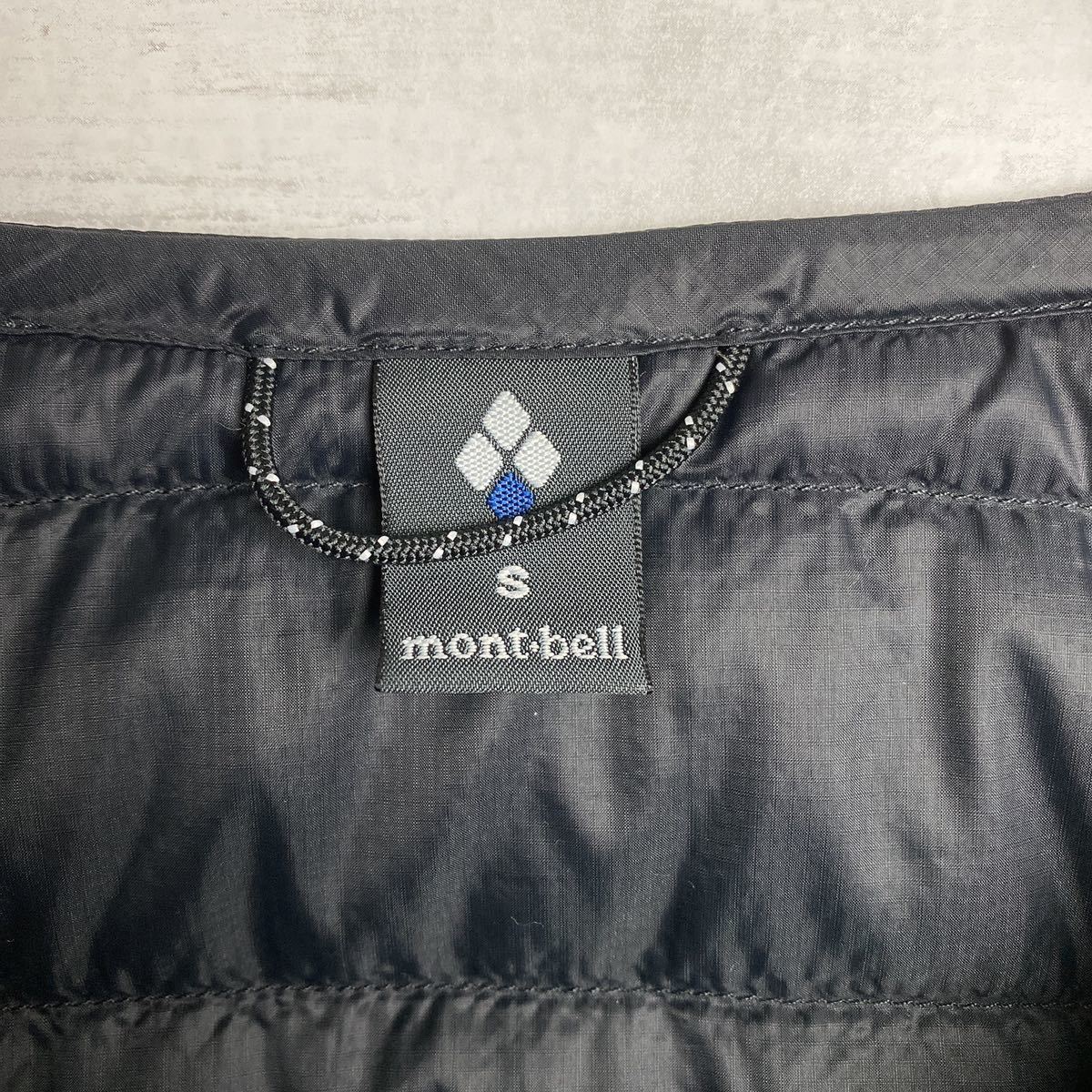 スペリオダウン モンベル mont-bell インナーダウン ラウンドネックT - 半袖 スペリオダウンT 0 超希少品・付属品あり・正規品 Women's｜モンベル 半袖ダウン ハーフ ダウンインナー ウルトラライト [モンベル]