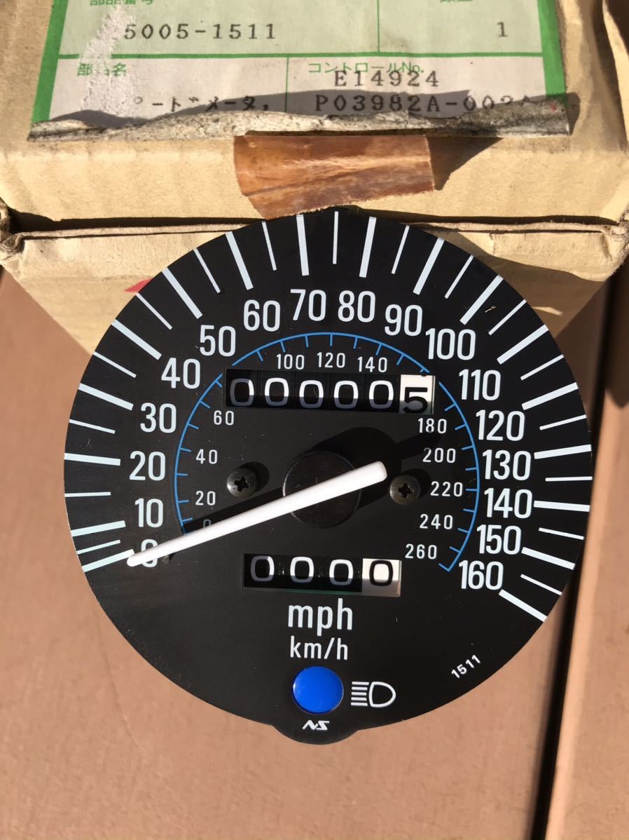 未使用新品 ゼファー１１００　２6０km　メーター　マイル　160mph　輸出用
