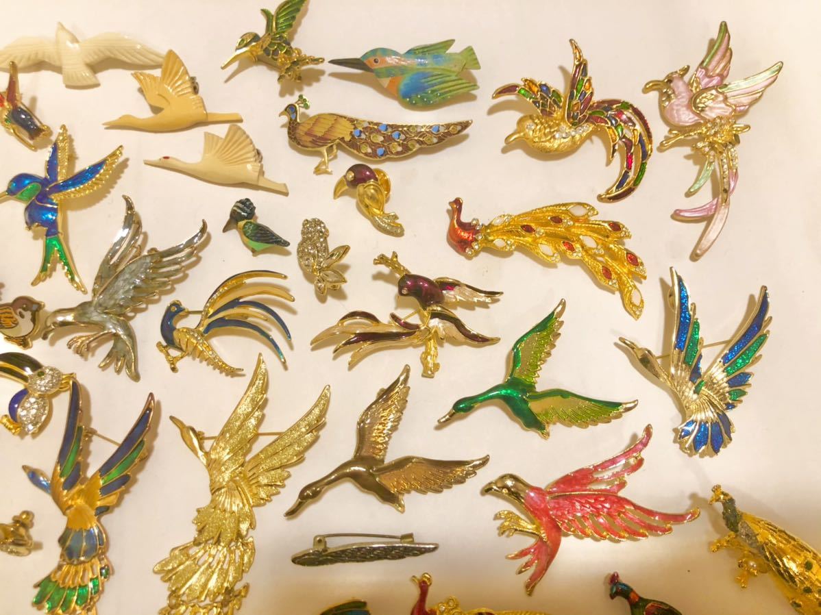 鳥類 デザイン ブローチ 140個 大量 鳥 バード 鷹 鷲 孔雀 白鳥 まとめて 七宝焼 エナメル ゴールドカラー など ヴィンテージ アクセサリー ブローチ 売買されたオークション情報 Yahooの商品情報をアーカイブ公開 オークファン Aucfan Com 鳥類 デザイン ブローチ 140個 大量 鳥 バード 鷹 鷲 孔雀 白鳥 まとめて 七宝焼 エナメル ゴールドカラー など ヴィンテージ アクセサリー ブローチ 売買されたオークション情報 Yahooの商品情報をアーカイブ公開 オークファン Aucfan Com