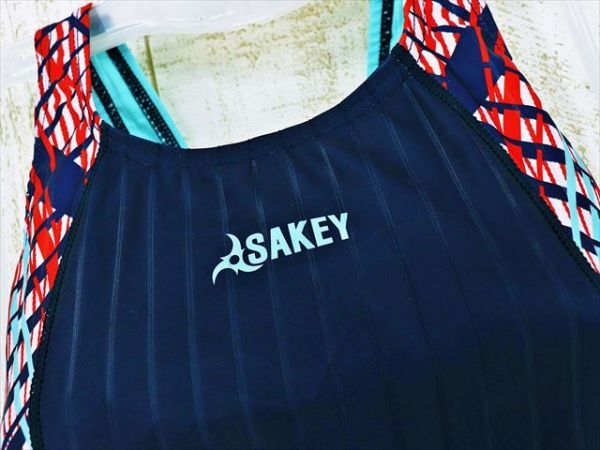 Te6 563 Sakey サイドライトブルーステッチ カップ有 ワンピース 競泳 Mサイズ 送料はゆうパケットなら210円 ワンピース 売買されたオークション情報 Yahooの商品情報をアーカイブ公開 オークファン Aucfan Com