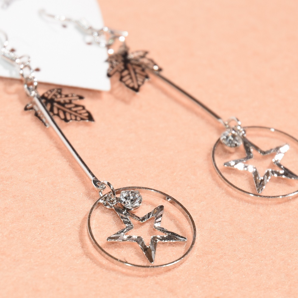 ★ロングピアス★星★リーフ★新品★Ｒ３２_1