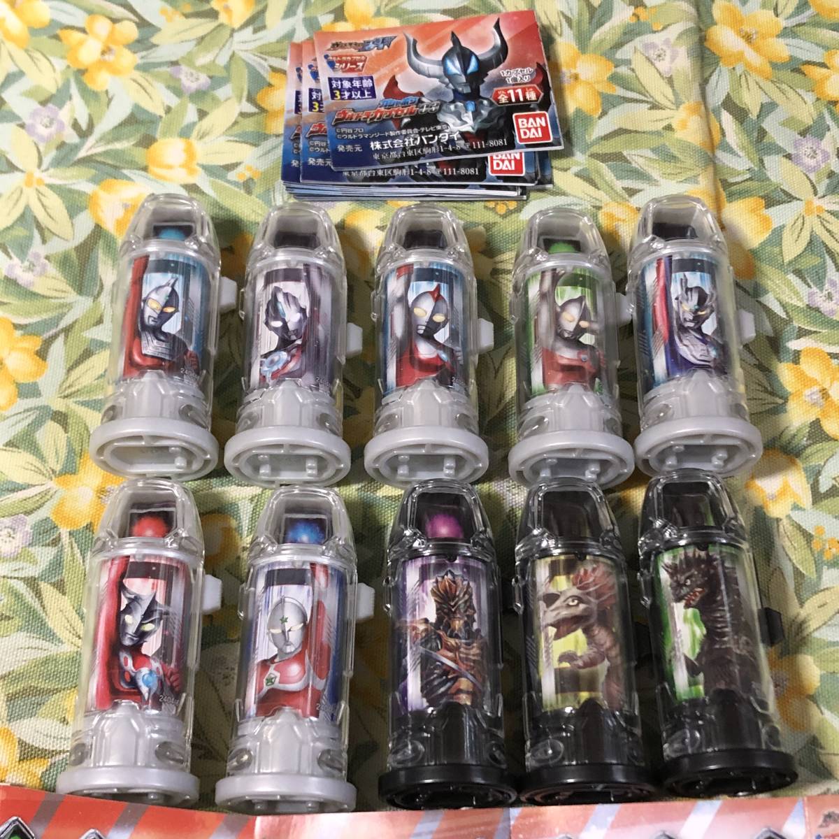 【得価，SALE】 ガシャポン ウルトラカプセル 03 10種set ウルトラマンジード/ゼロ/父/セブン/レオ/ジョーニアス/80/オーブ/ベムラー/アギラ/ジャグラス(ウルトラマン)｜売買されたオークション情報、yahooの商 ウルトラマン