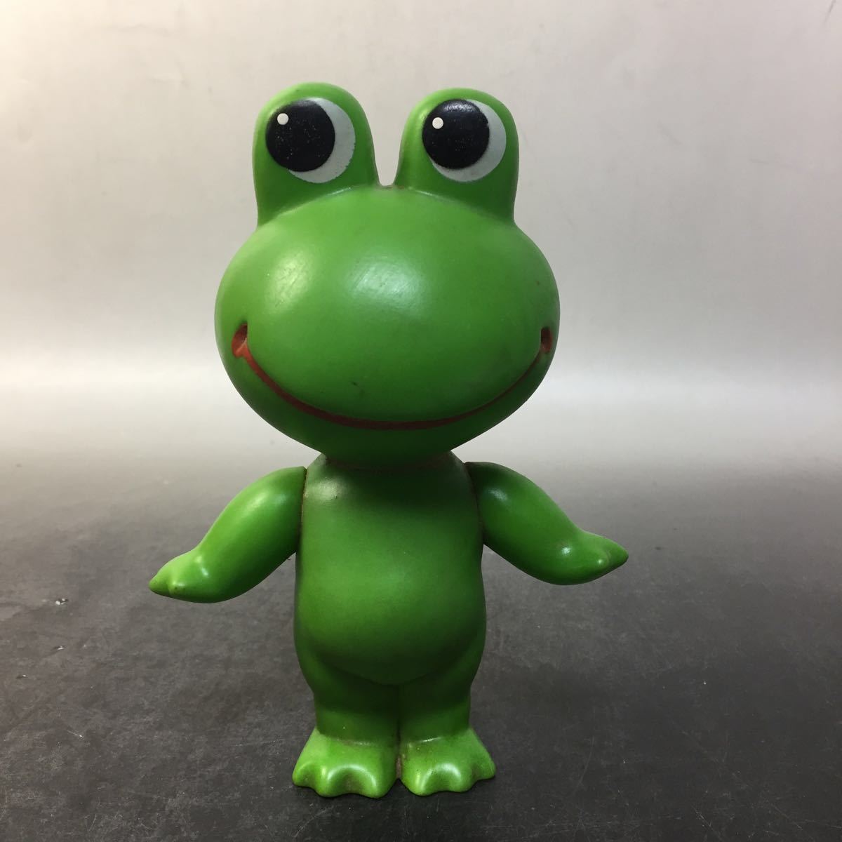 7873 昭和レトロ コルゲンコーワ カエル ソフビ人形 高さ16cm フィギュア ケロヨン ケロちゃん 蛙 企業物 販促品 店舗 当時物 現状 同梱ng キャラクター 売買されたオークション情報 Yahooの商品情報をアーカイブ公開 オークファン Aucfan Com
