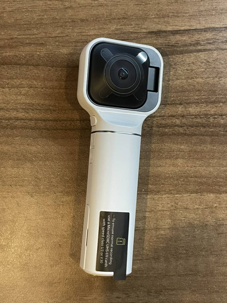 Vuze Xr Dual Vr Camera 5 7k 超高画質全天球vrデュアルカメラ 白 デジタルビデオカメラ 売買されたオークション情報 Yahooの商品情報をアーカイブ公開 オークファン Aucfan Com