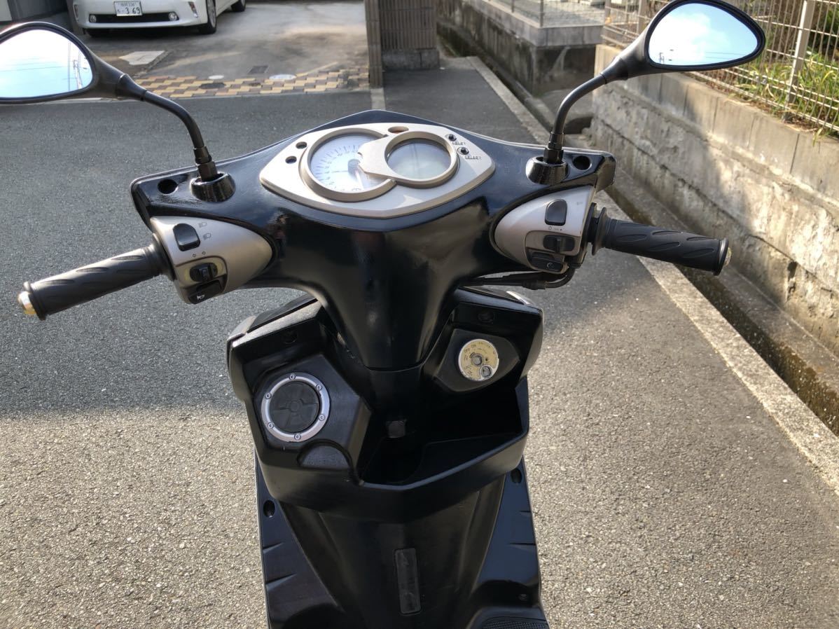 シグナスX  台湾仕様通勤快速125CC シグナスXは台湾風味！ スクーター激戦区で鍛えられた元気な走りが