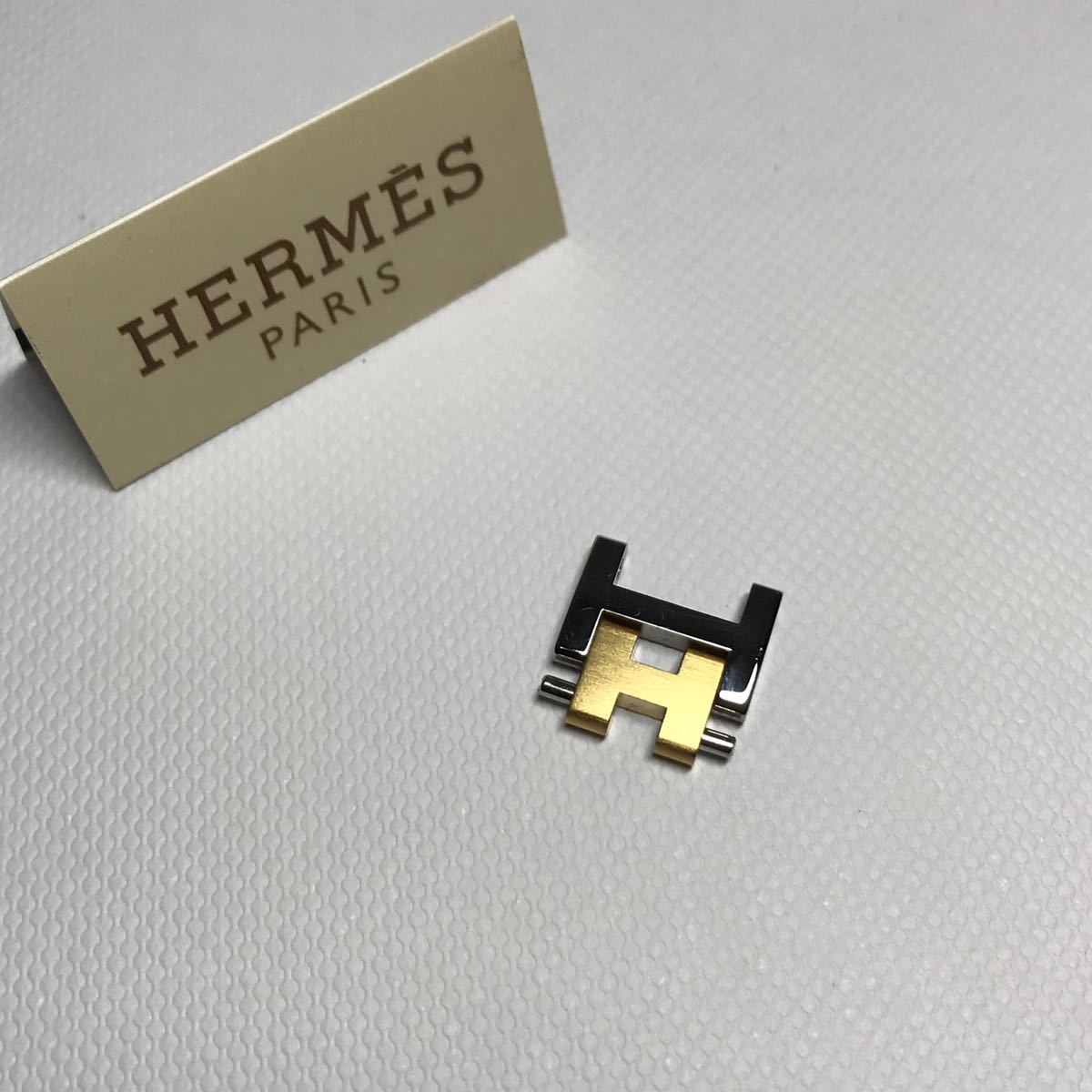 人気セール，豊富な 純正品 エルメス 腕時計 純正 コマ ゴールドコンビ SS クリッパー ウィンザー 12mm 1.2cm 時計 ブレス ビス SS HERMES R3_H22(クリッパー)｜売買されたオークション情報、yahooの商品情報をアーカイブ クリッパー
