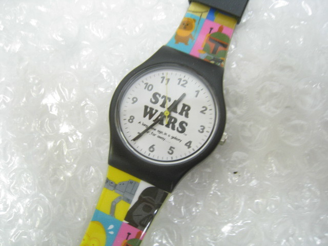 Disney ディズニー Starwars スターウォーズ アニメ風 総柄 ディズニーストア 腕時計 スター ウォーズ 売買されたオークション情報 Yahooの商品情報をアーカイブ公開 オークファン Aucfan Com