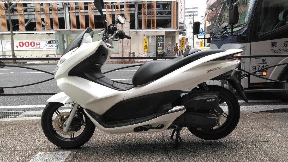 PCX125 走行8400km　JF28 横浜発　引取り希望_1