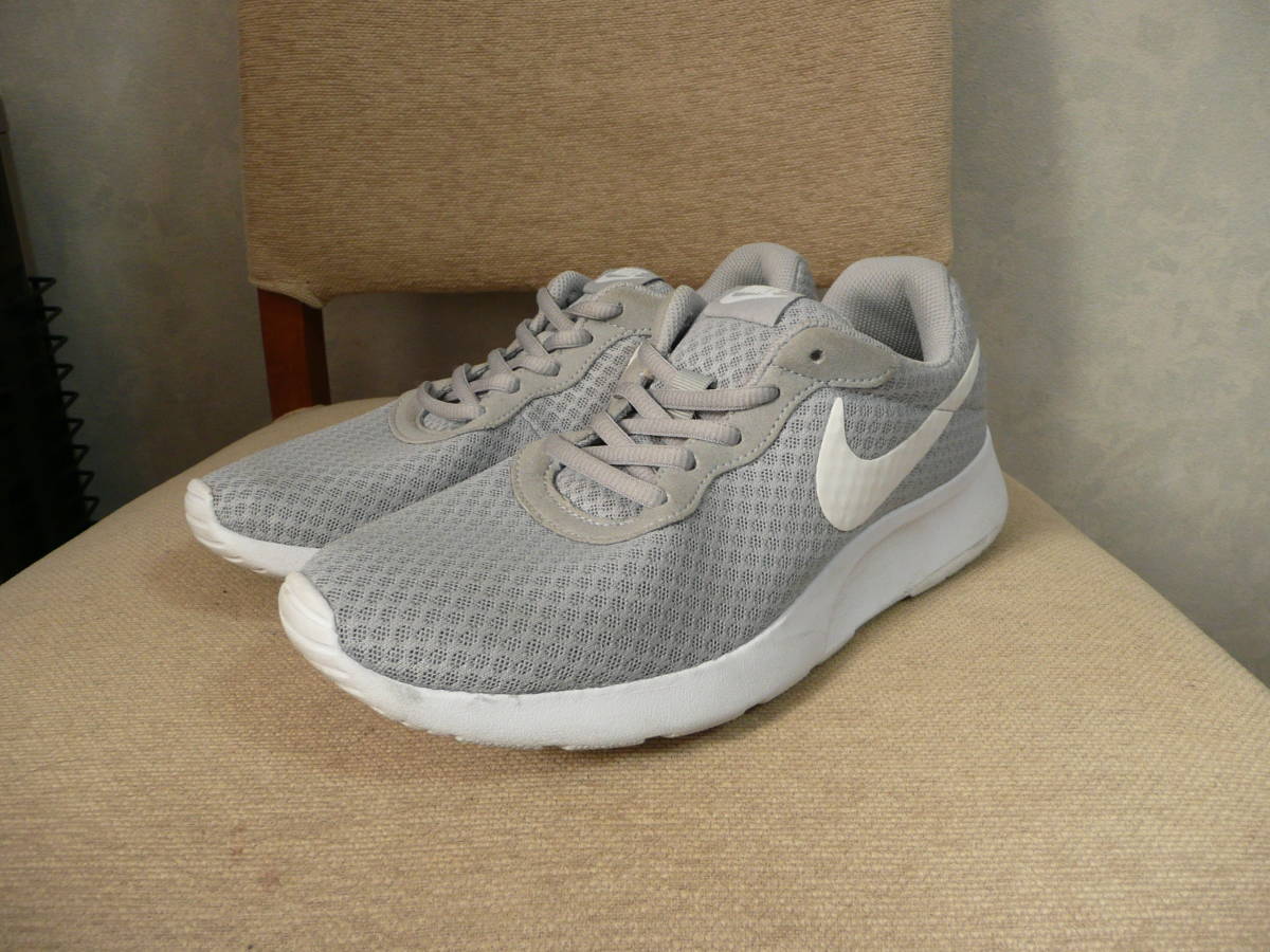 NIKE良美ランニングシューズ SLV メンズ25.5センチ 洗浄/消臭除菌 ウオーキング 運動靴 ジョギング 陸上 トレーニング マラソンナイキ