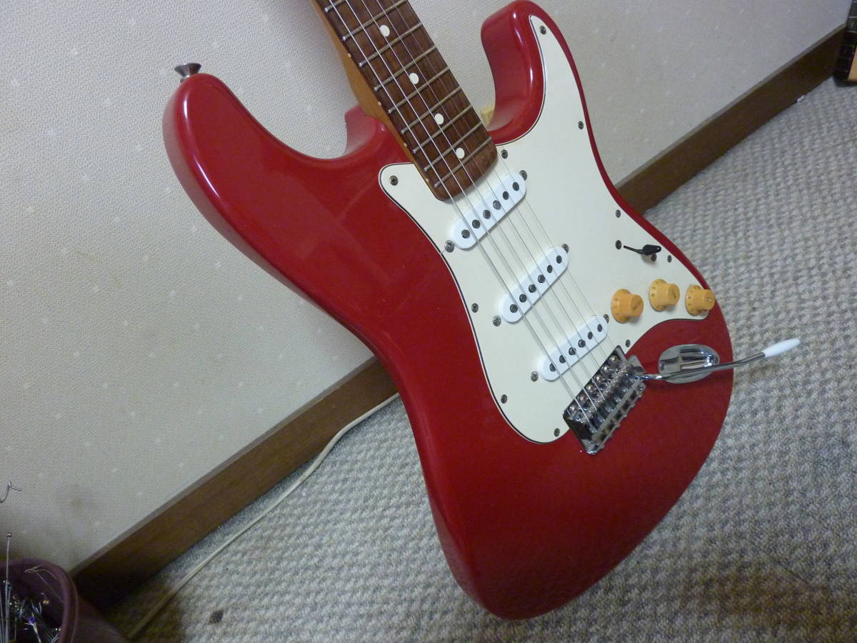85年製 Fender Japan製 ストラト PUはすべてFender USA ビンテージに交換