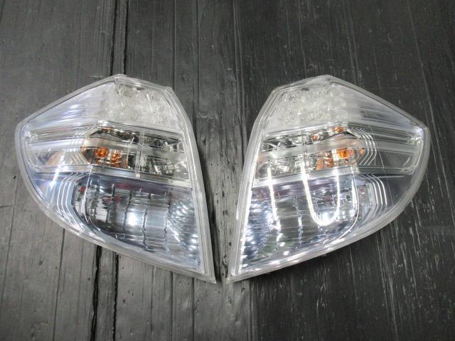 ホンダ フィット ハイブリッド GP1 純正 クリア テール ライト テール ランプ 左右 セット STANLEY P9883 GP4 GE6 GE8 GP1 フィット ホンダ 塗装☆ 4-1213-9 テールライト ホンダ フィット ハイブリッド GP1 純正 クリア テール ライト テール ランプ 左右 セット STANLEY P9883 GP4 GE6 GE8 GP1 フィット ホンダ 塗装☆ 4-1213-9 テールライト