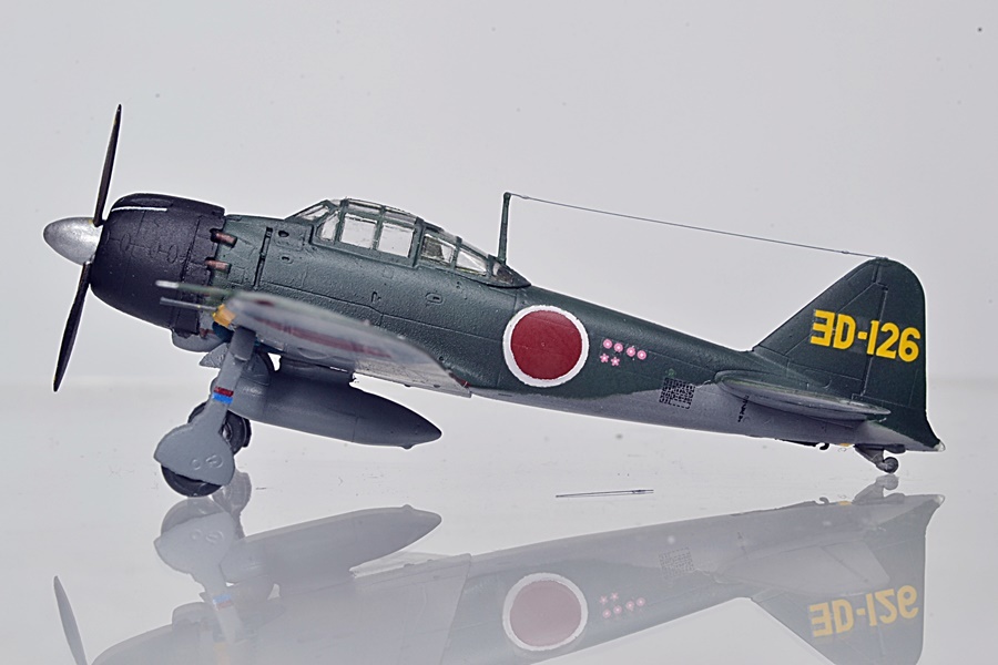 1/144完成品◇海軍零式艦上戦闘機52型 赤松貞明少尉【エース列伝】