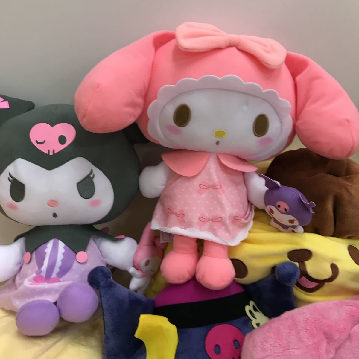103-E④506 サンリオ ぬいぐるみ マイメロディ クロミ シナモロール リラックマ ブランケット など まとめ売り