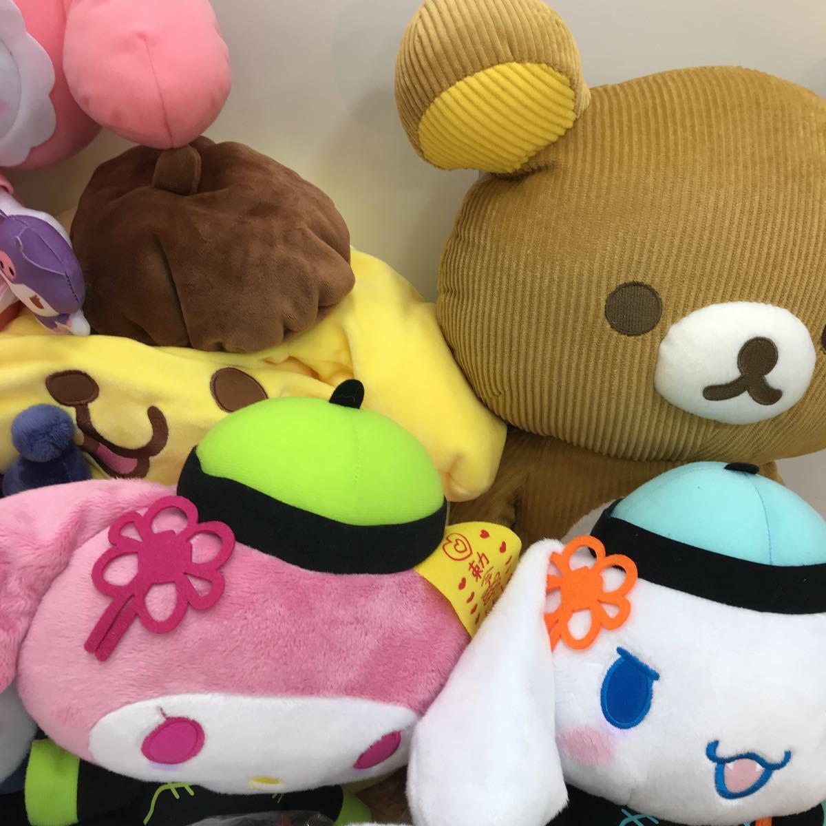 103-E④506 サンリオ ぬいぐるみ マイメロディ クロミ シナモロール リラックマ ブランケット など まとめ売り