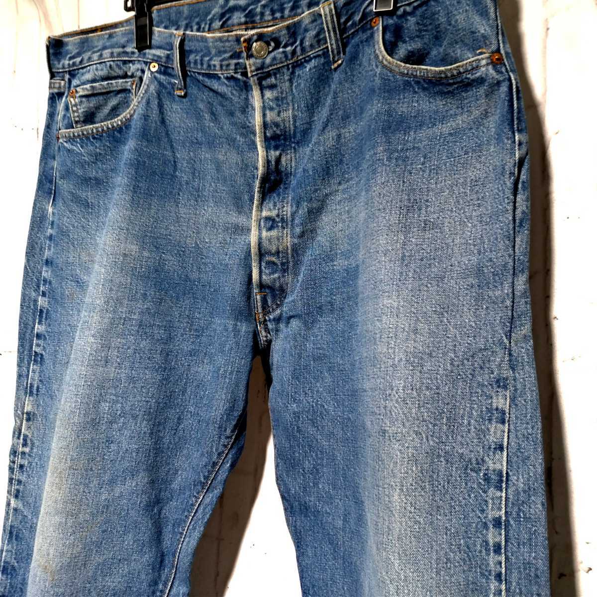 リーバイス LEVI